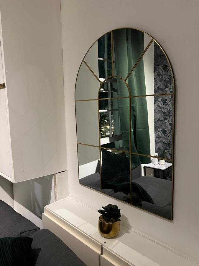 "Bright & Spacious" 3 Bedroom Flat By Kings Cross, St Pancras Station!!!!64 Londen Buitenkant foto