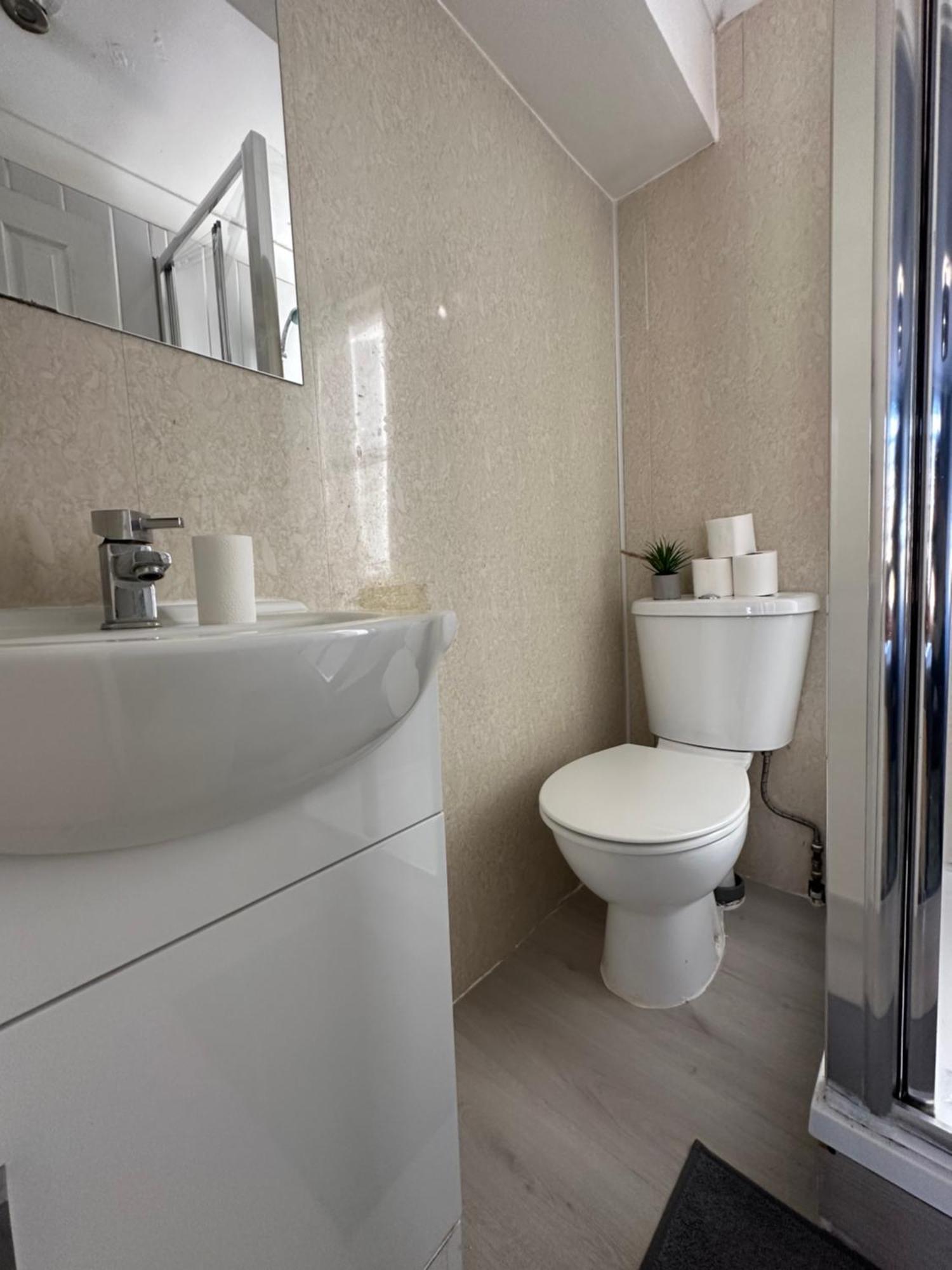 "Bright & Spacious" 3 Bedroom Flat By Kings Cross, St Pancras Station!!!!64 Londen Buitenkant foto