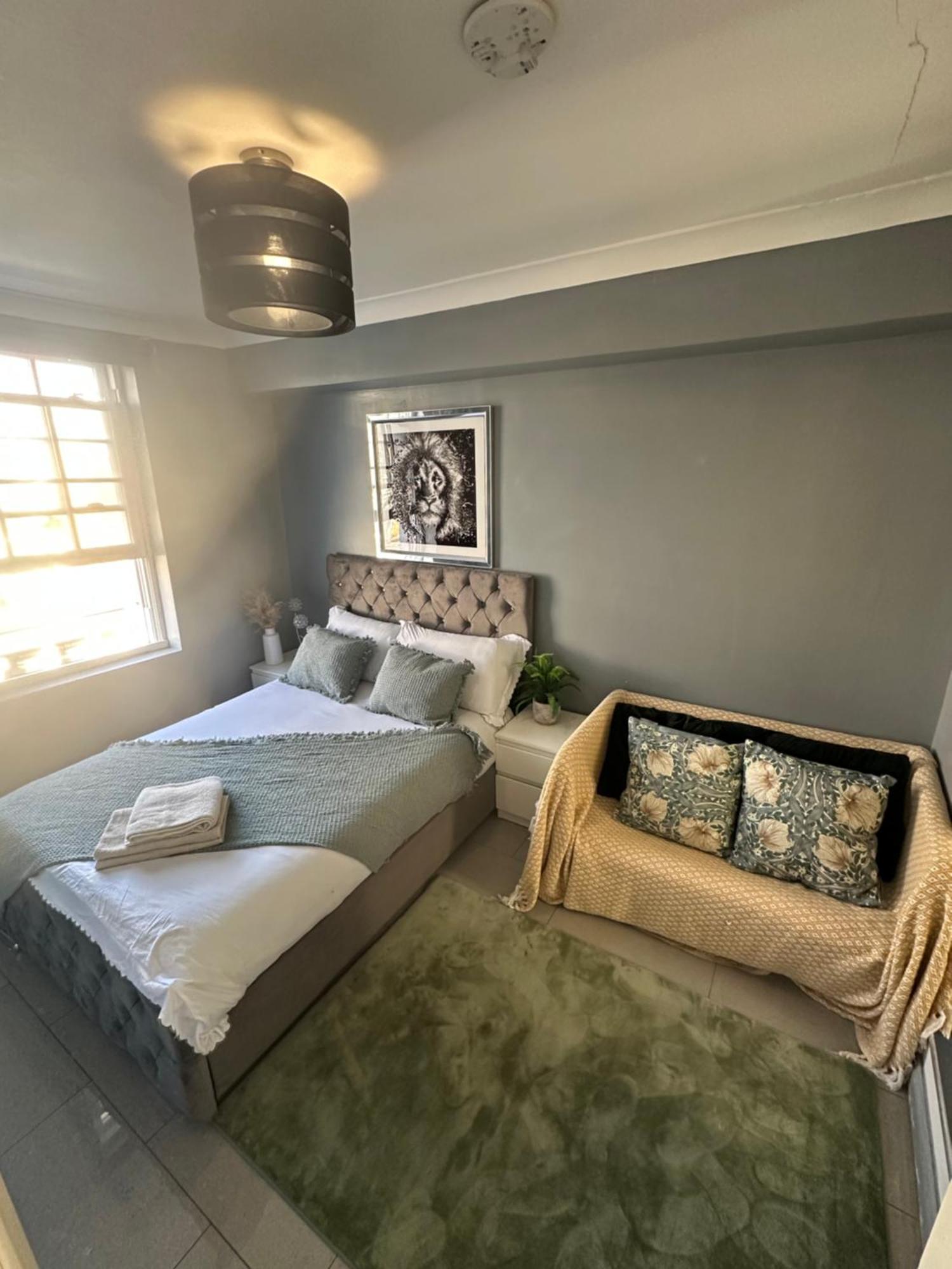 "Bright & Spacious" 3 Bedroom Flat By Kings Cross, St Pancras Station!!!!64 Londen Buitenkant foto