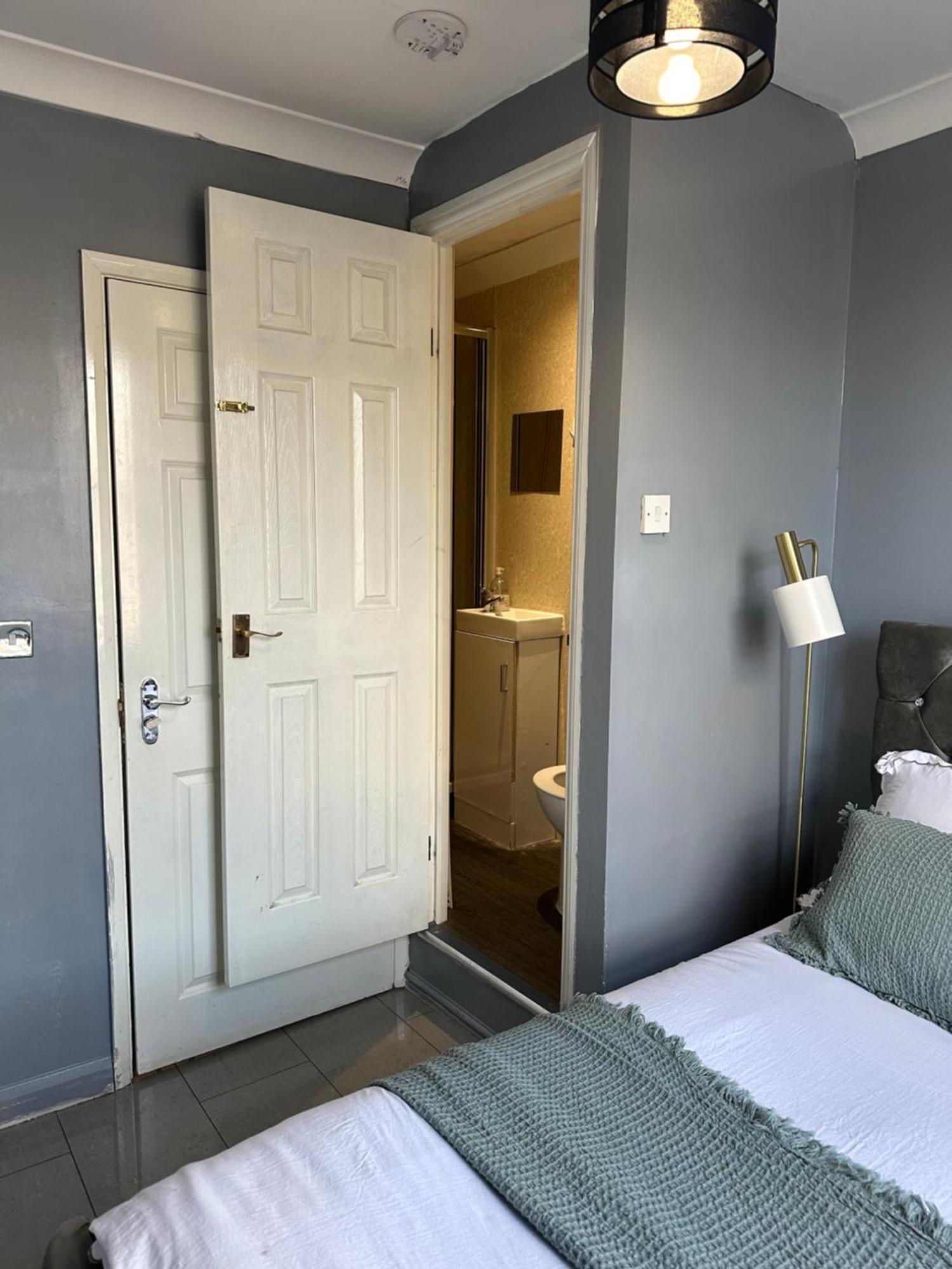 "Bright & Spacious" 3 Bedroom Flat By Kings Cross, St Pancras Station!!!!64 Londen Buitenkant foto