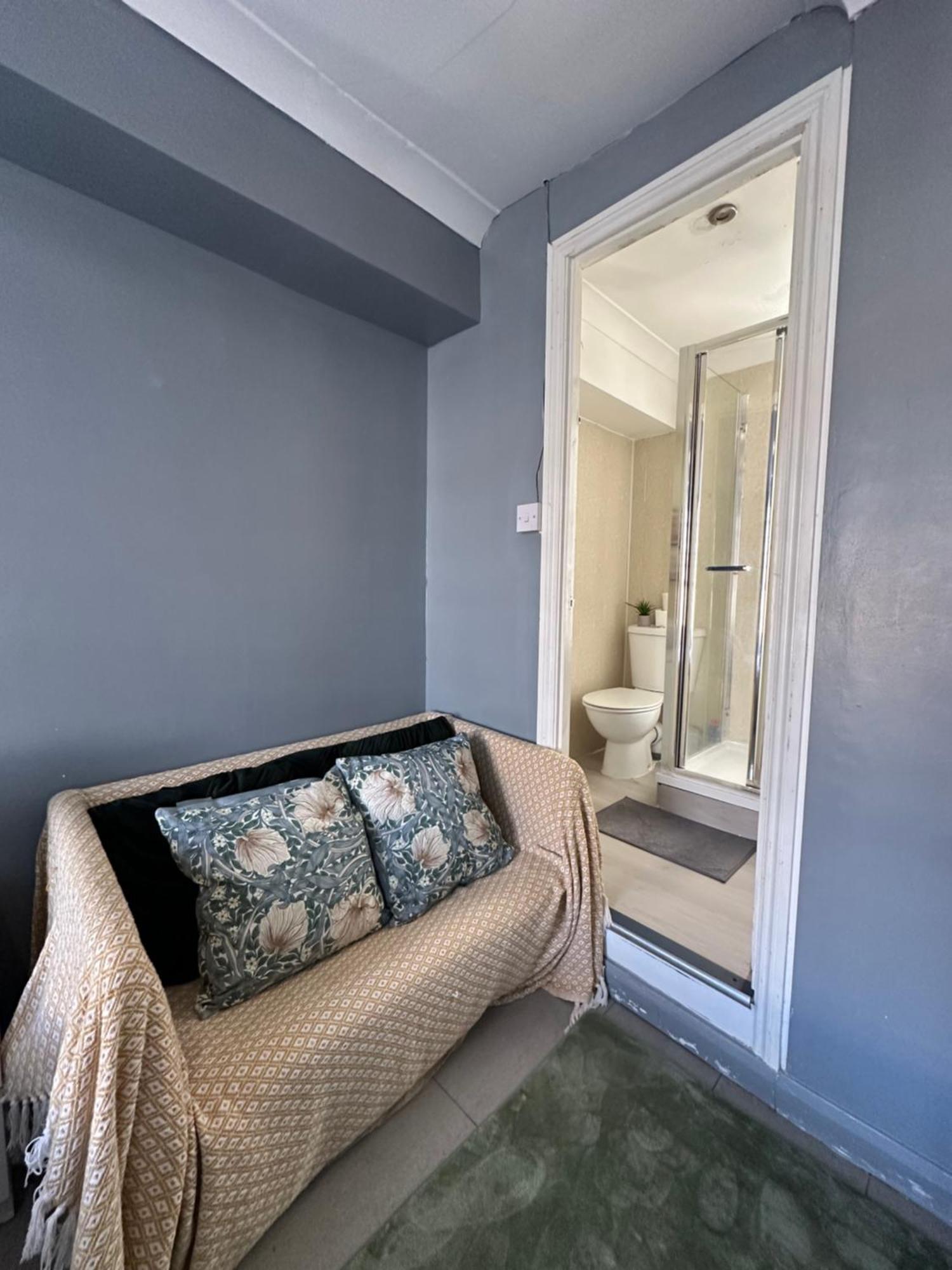 "Bright & Spacious" 3 Bedroom Flat By Kings Cross, St Pancras Station!!!!64 Londen Buitenkant foto