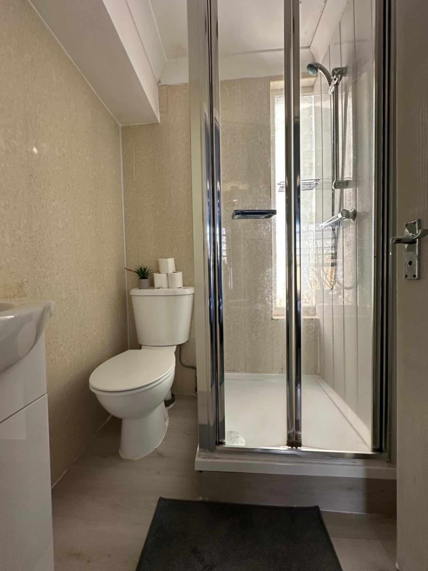 "Bright & Spacious" 3 Bedroom Flat By Kings Cross, St Pancras Station!!!!64 Londen Buitenkant foto