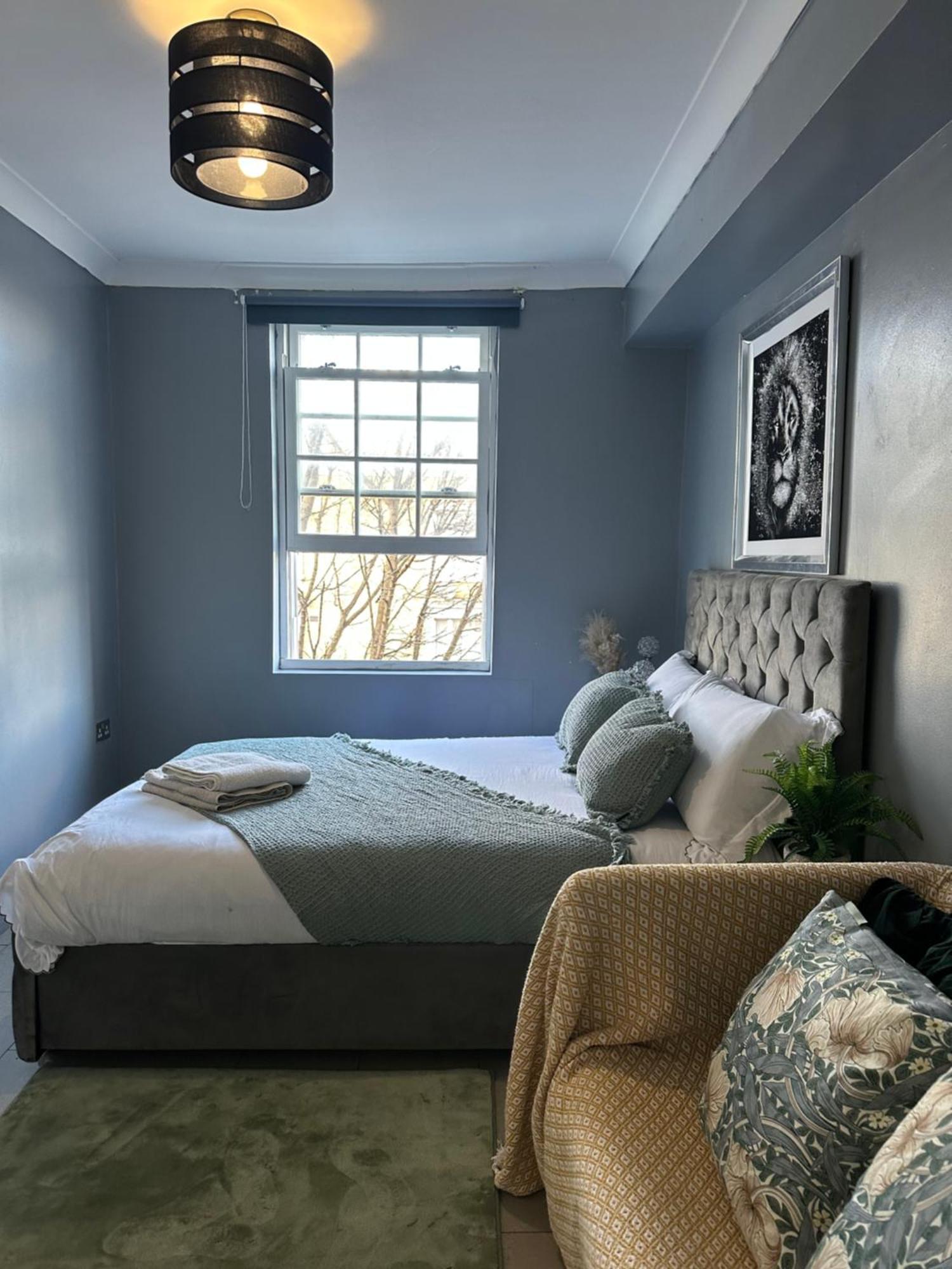 "Bright & Spacious" 3 Bedroom Flat By Kings Cross, St Pancras Station!!!!64 Londen Buitenkant foto