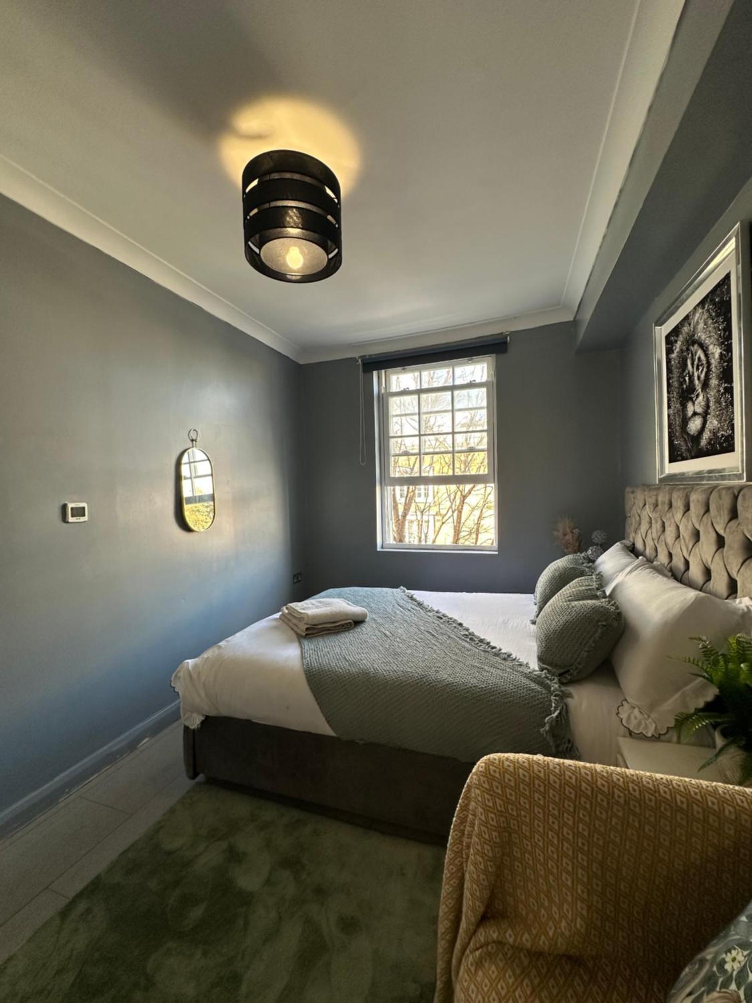 "Bright & Spacious" 3 Bedroom Flat By Kings Cross, St Pancras Station!!!!64 Londen Buitenkant foto